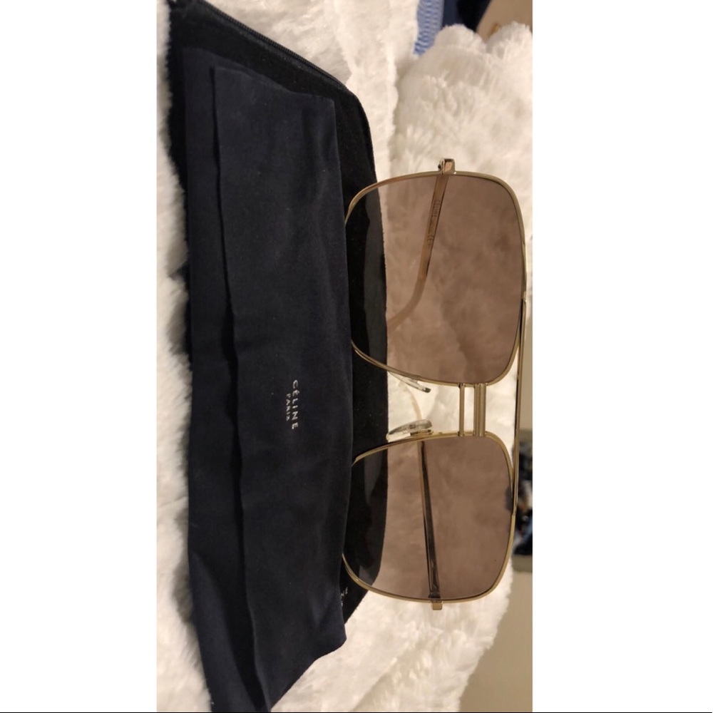 Like new with the case